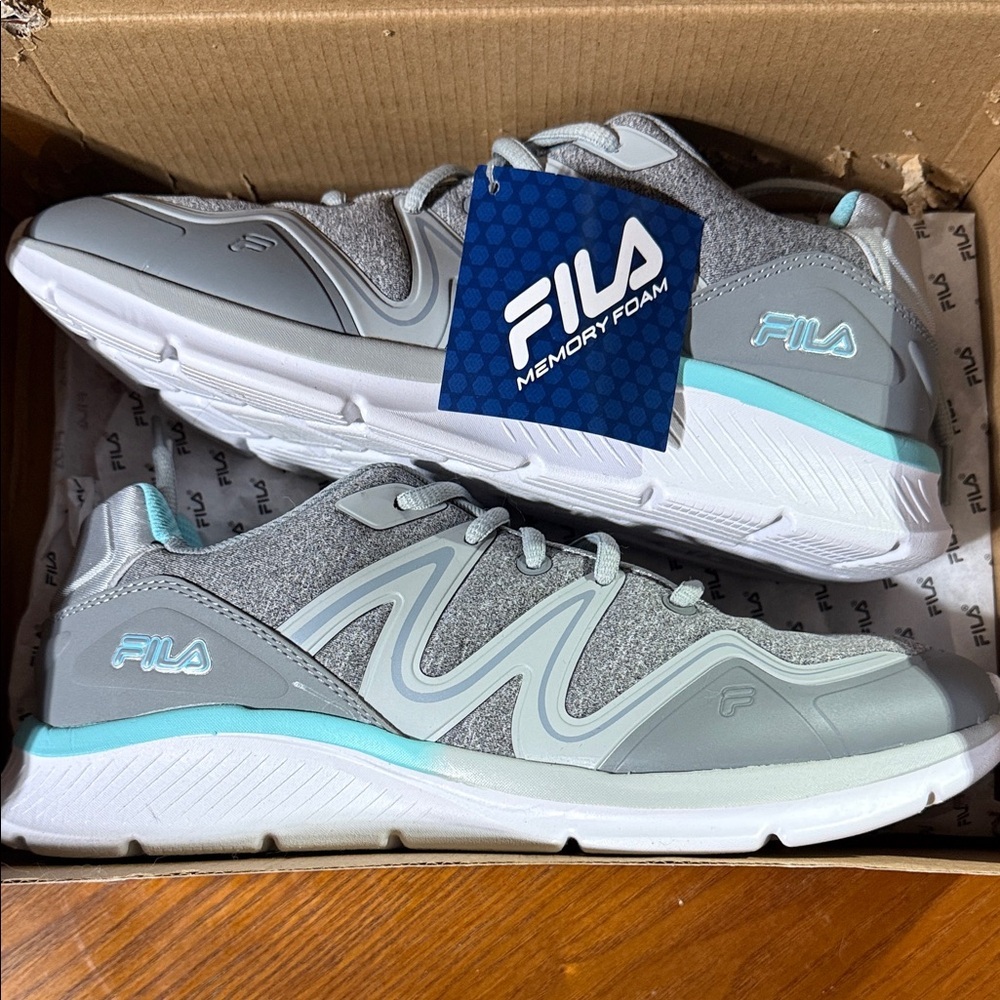 NEW Fila Allona 2 Sneakers